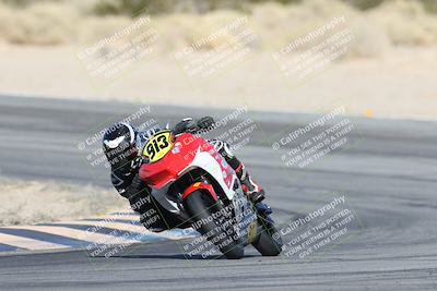 media/Dec-07-2025-CVMA (Sun) [[3e7d2de5dc]]/Race 9-Formula UL Shootout/